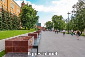 Аллея с блоками городов-героев