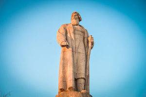 Памятник Ивану Сусанину