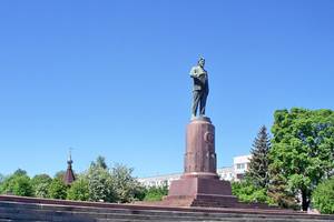 Памятник М. И. Калинину